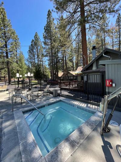 Big Bear Frontier | Big Bear Lake, California | outdoor pool