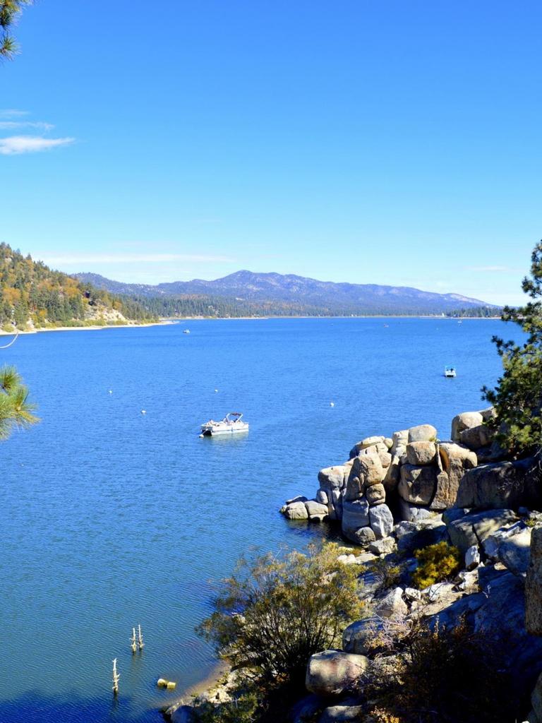 Hotel on Big Bear Lake CA | Big Bear Frontier